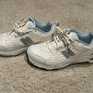 New Balance 856 Sneakers